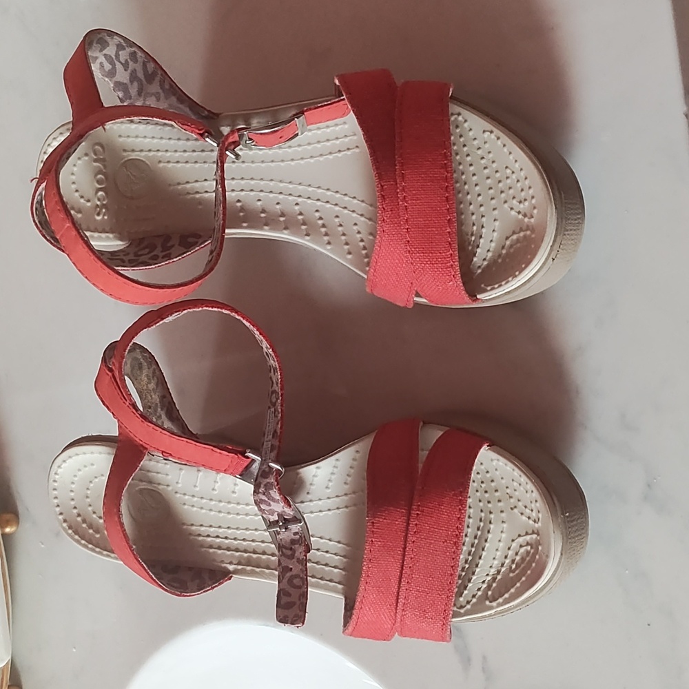 Crocs Women's Red Wedge Sandals 7 Medium Excellent Condition